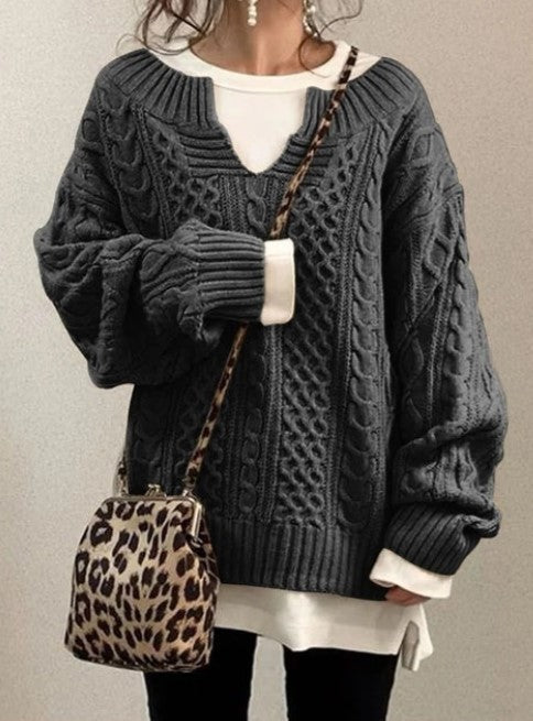 Victoria - modny sweter damski