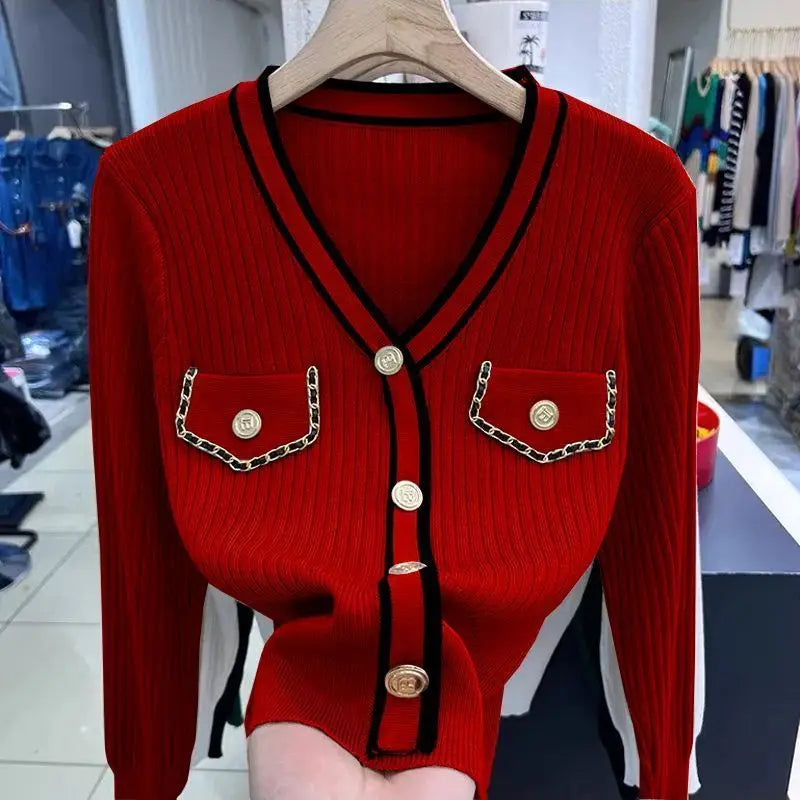 Sweter z długim rękawem i kieszeniami dla kobiet