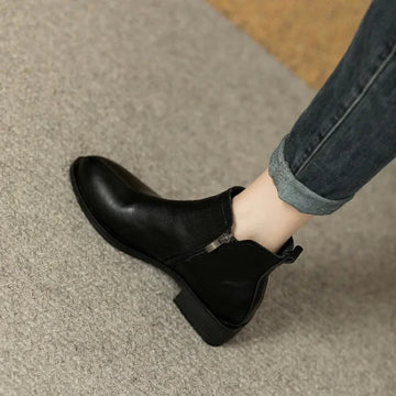 Buty za kostkę zapinane na zamek Adriel
