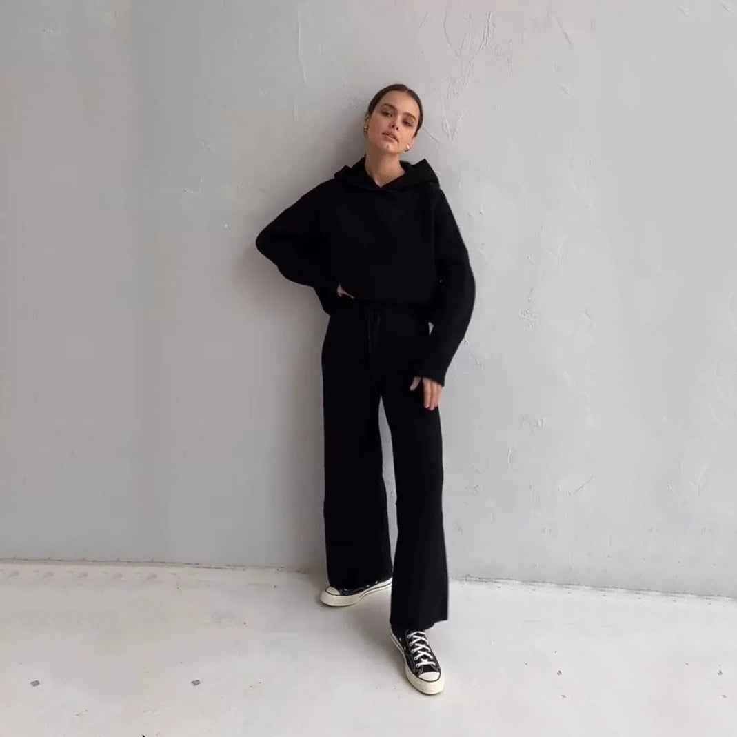 Ina - Stylowy 2-częściowy zestaw dzianinowy dla kobiet