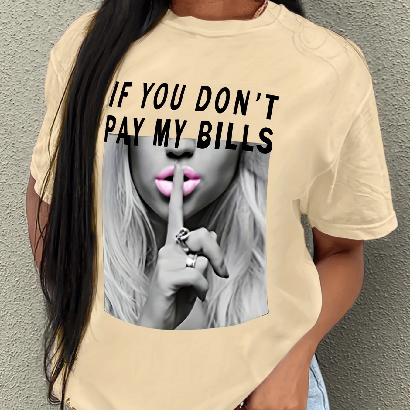 T-shirt z nadrukiem - krótkie rękawy i okrągły dekolt