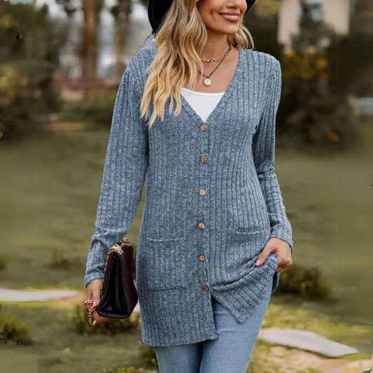 Sweter damski o swobodnym kroju