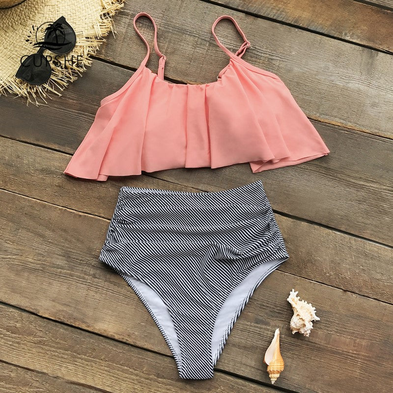 Kolorowe bikini z falbankami