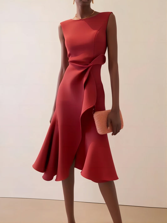 Midi sukienka bez rękawów z eleganckim falbanowym wzorem