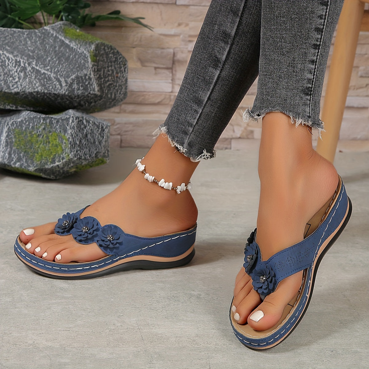 Trudy® | Eleganckie i wygodne sandały z paskami w kwiaty