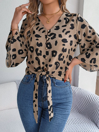 Elena - Stylowa bluzka damska Leopard Button