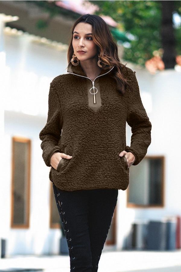 Sweter damski z wywijanym kołnierzem i zamkiem błyskawicznym z przodu