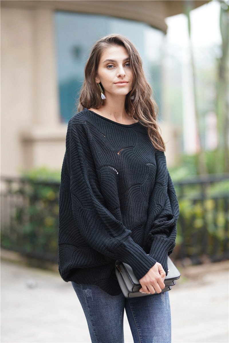 Wytworny sweter z dzianiny dla kobiet