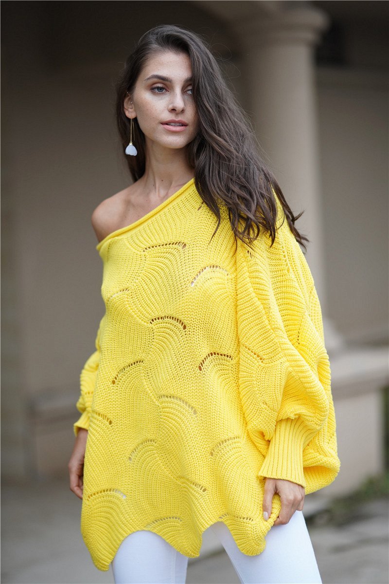 Wytworny sweter z dzianiny dla kobiet