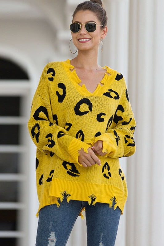Sweter w panterkę z dekoltem w szpic dla kobiet