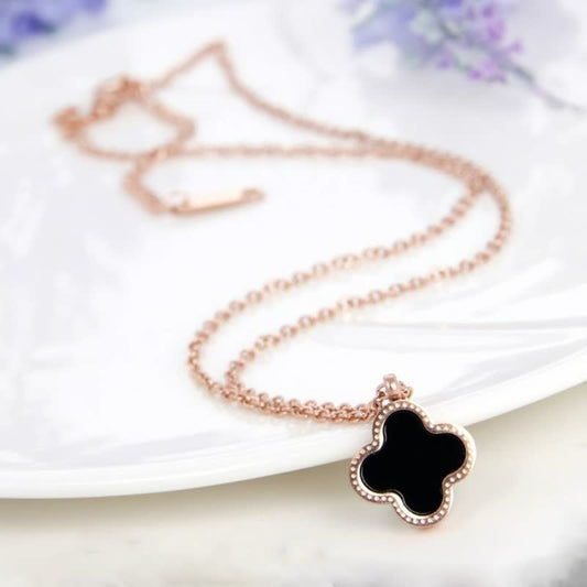 TrendyNecklace™: Naszyjnik dla kobiet