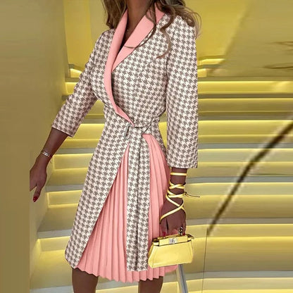 Amelia - Elegancka plisowana sukienka
